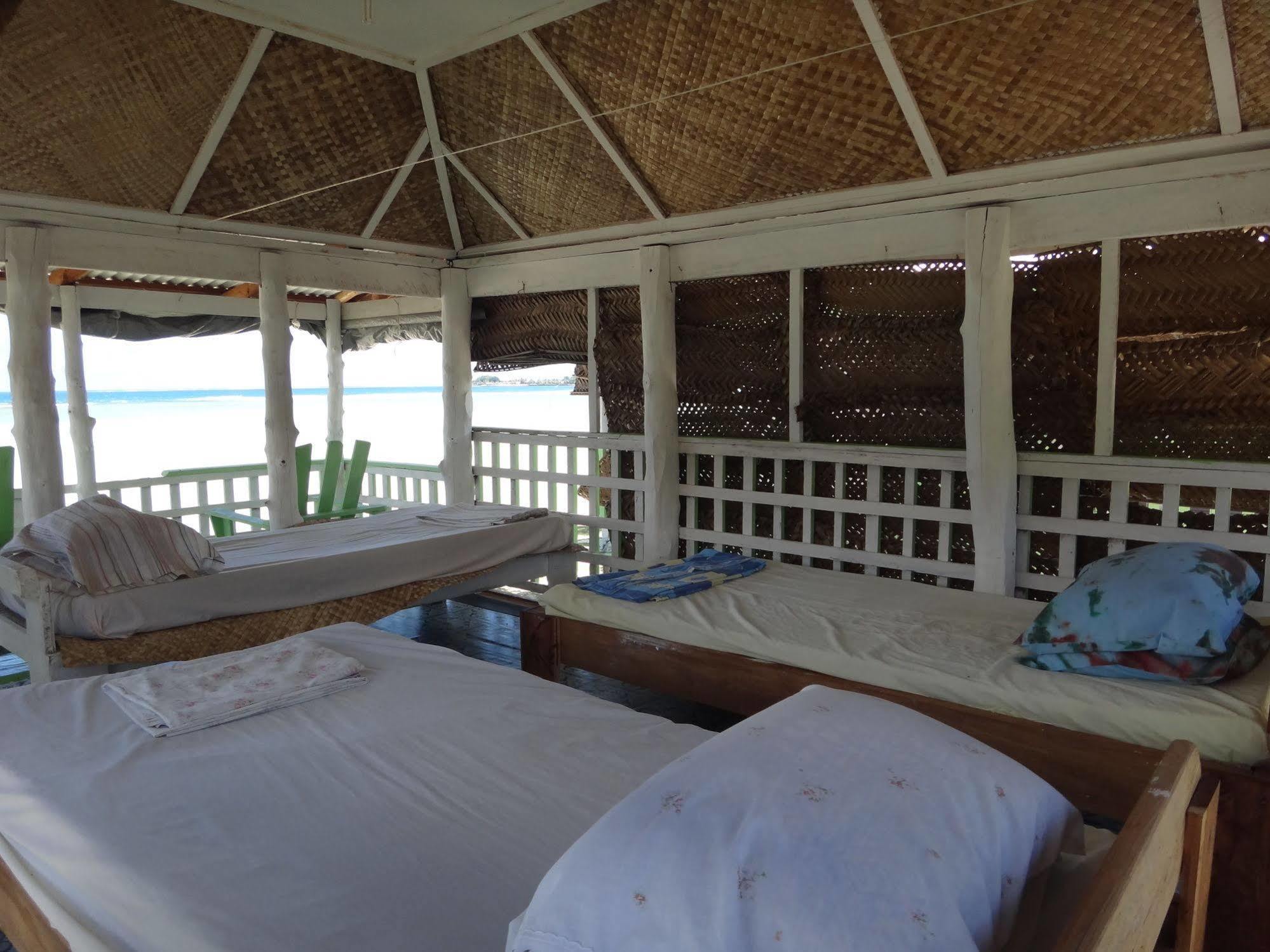 Tailua Beach Fales Manase Exterior photo